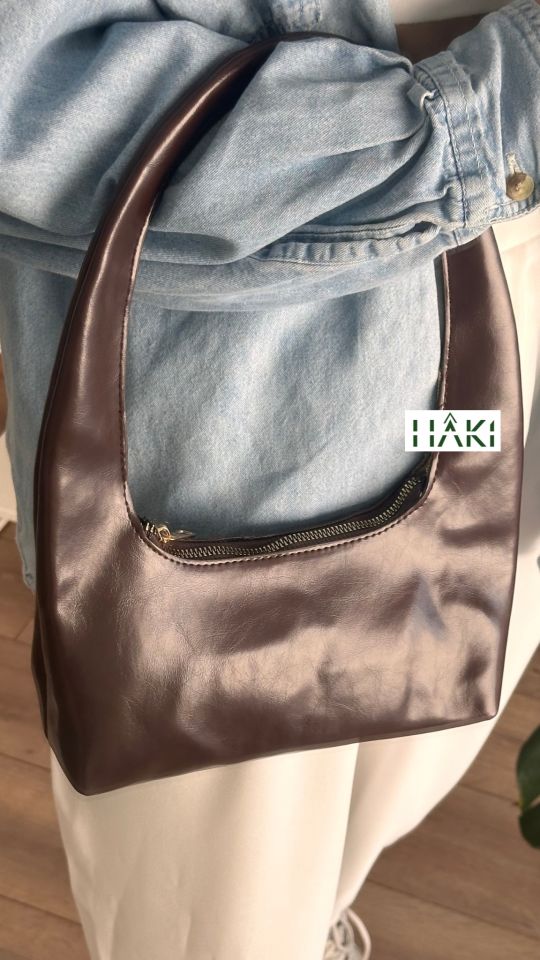 Chubu Düz Desen Acı Kahve Baget Çanta