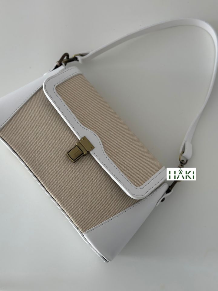 Brix Antik Aksesuarlı Çift Askılı Çanta Beyaz