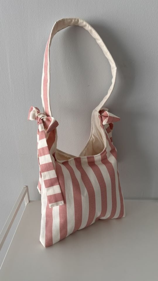 Kindly Çizgili Omuz Çantası Pudra