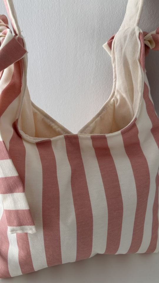 Kindly Çizgili Omuz Çantası Pudra