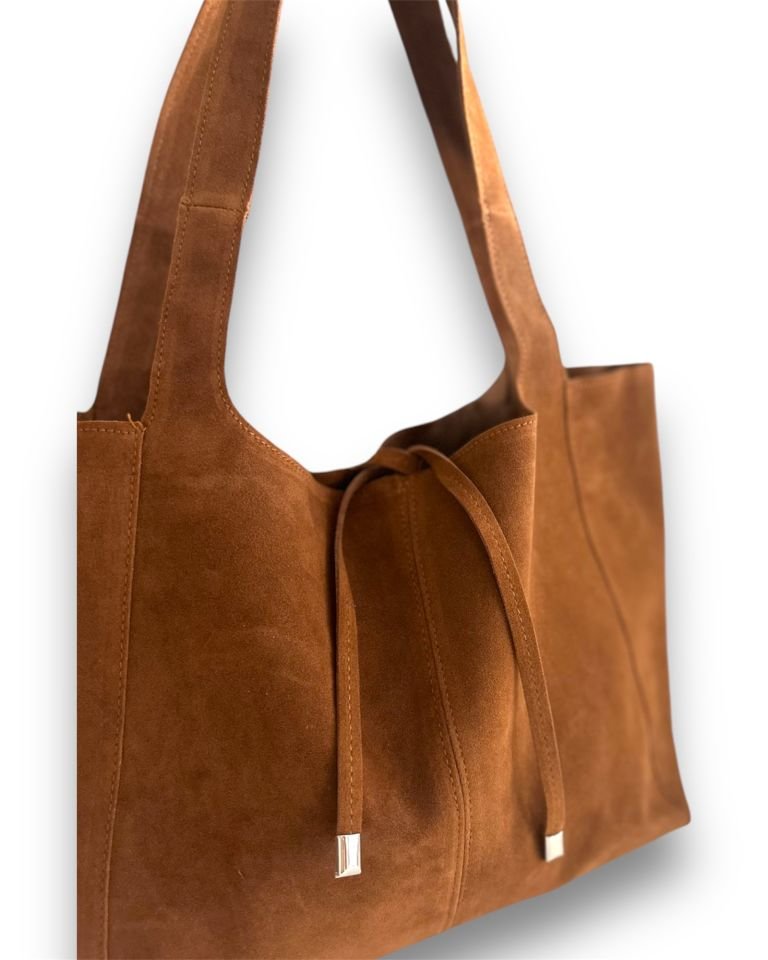 Veneta Yumuşak Süet El ve Omuz Çantası Taba