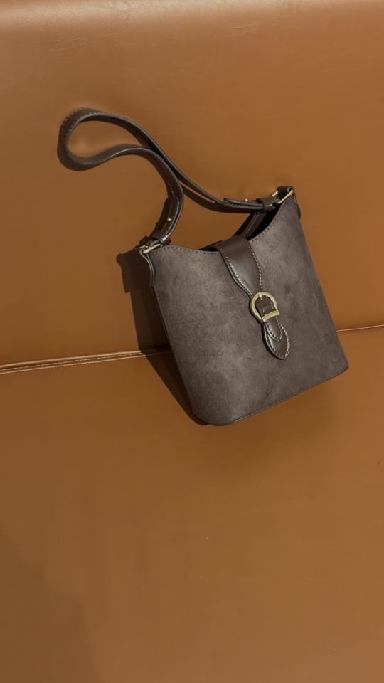 Bona Çift Yüzeyli El ve Omuz Çantası Acı Kahve