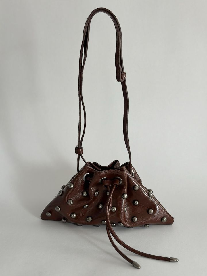 Westa Zımba Detaylı Büzgülü Omuz ve Çapraz Çanta Acı Kahve