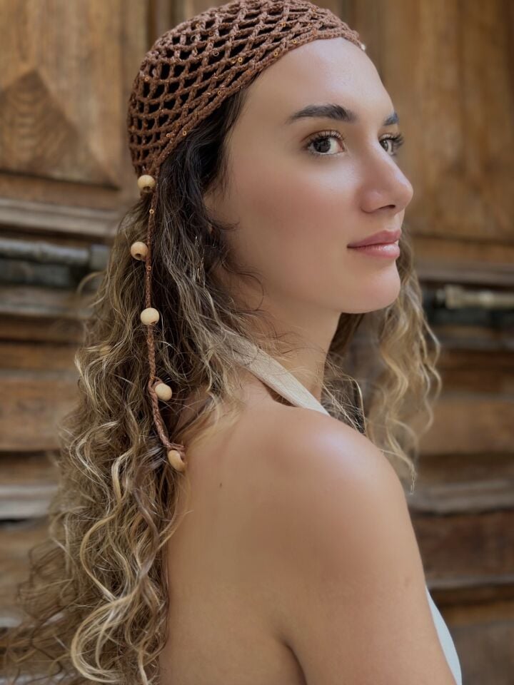 Kahverengi Pullu Örgü Kroşe Saç Filesi Boncuk Detaylı Bohem Bandana