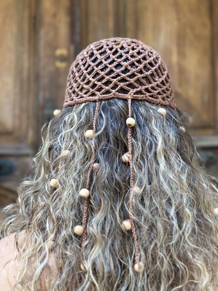 Kahverengi Pullu Örgü Kroşe Saç Filesi Boncuk Detaylı Bohem Bandana