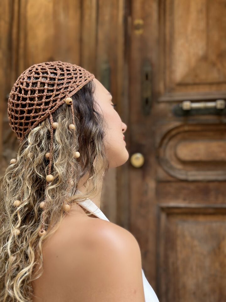Kahverengi Pullu Örgü Kroşe Saç Filesi Boncuk Detaylı Bohem Bandana