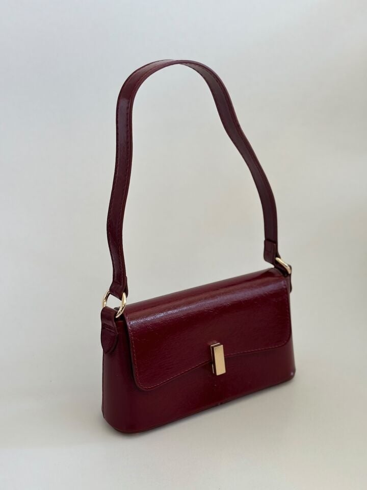 Elora Kilit Detay Omuz Çantası Bordo
